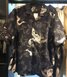 市场上装-衬衫-（实拍）时尚商务衬衫