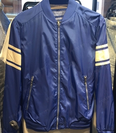 市场上装-夹克-（实拍）时尚商务夹克