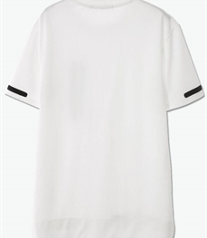 市场上装-T恤-休闲男装t恤