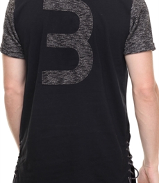 市场上装-T恤-时尚男装t恤