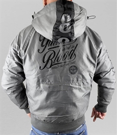 市场上装-夹克-时尚男装夹克