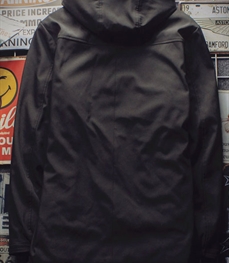 市场上装-中长外套-时尚男装中长外套