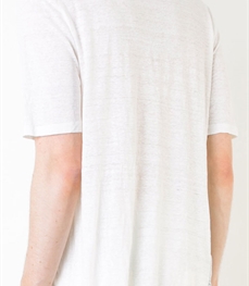 市场上装-T恤-休闲男装t恤