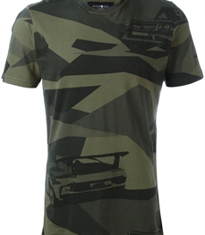 市场上装-T恤-休闲男装t恤