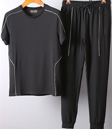 市场上装-套装-休闲男装套装