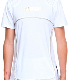 市场上装-T恤-时尚男装t恤