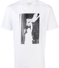 市场上装-T恤-休闲男装t恤