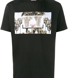 市场上装-T恤-休闲男装t恤