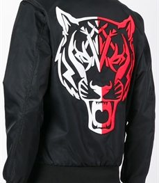 市场上装-夹克-休闲男装夹克