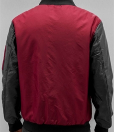 市场上装-夹克-时尚男装夹克