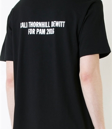 市场上装-T恤-休闲男装t恤