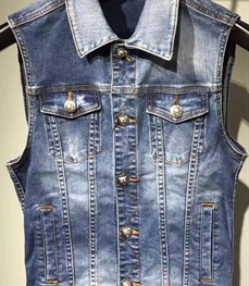 市场上装-马夹-休闲男装马甲