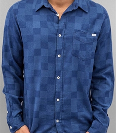 市场上装-衬衫-时尚男装衬衫