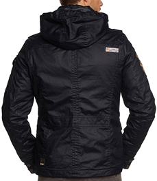 市场上装-中长外套-时尚男装中长外套