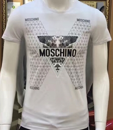 市场上装-T恤-时尚男装t恤