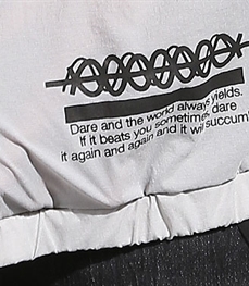 市场上装-夹克-时尚男装夹克