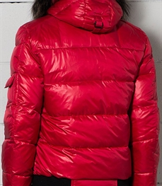 市场上装-棉衣/羽绒服-时尚商务棉服