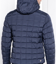 市场上装-棉衣/羽绒服-时尚商务棉服