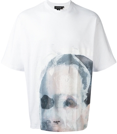 市场上装-T恤-休闲男装t恤