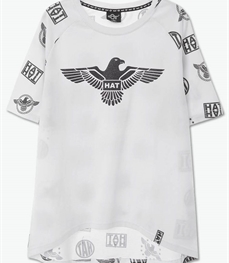 市场上装-T恤-休闲男装t恤