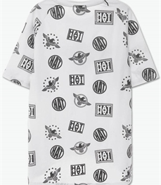 市场上装-T恤-休闲男装t恤