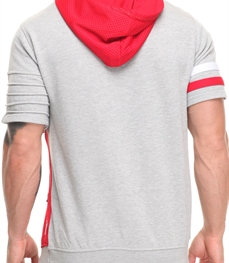 市场上装-T恤-时尚男装t恤