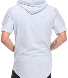 市场上装-T恤-时尚男装t恤