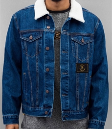 市场上装-夹克-时尚男装夹克