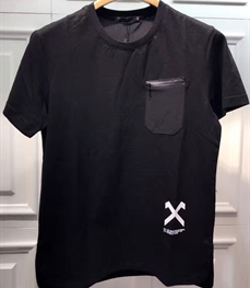 市场上装-T恤-时尚男装t恤