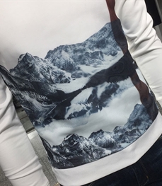 市场上装-卫衣-时尚男装卫衣