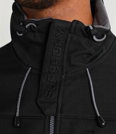 市场上装-夹克-休闲男装夹克