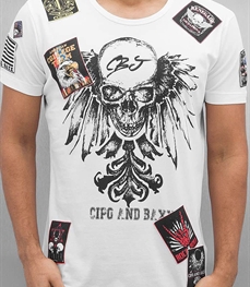 市场上装-T恤-时尚男装t恤