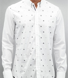 市场上装-衬衫-时尚男装衬衫