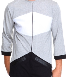 市场上装-T恤-时尚男装t恤