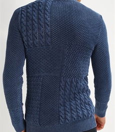 市场上装-毛衫-时尚商务毛衫