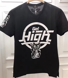 市场上装-T恤-时尚男装t恤