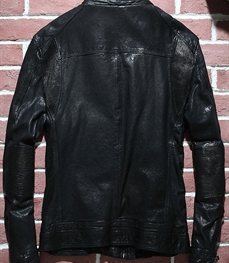 市场上装-皮衣-时尚男装皮衣