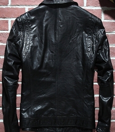 市场上装-皮衣-时尚男装皮衣