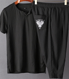 市场上装-套装-休闲男装套装