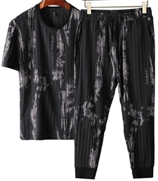 市场上装-套装-休闲男装套装