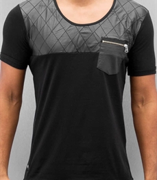 市场上装-T恤-时尚男装t恤