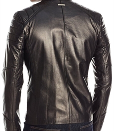 市场上装-皮衣-时尚商务皮衣