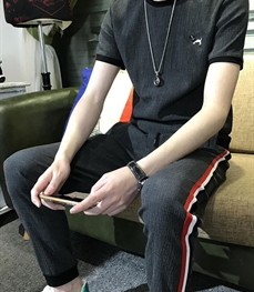 市场上装-套装-休闲男装套装