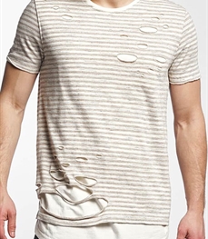 市场上装-T恤-时尚男装t恤