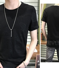 市场上装-T恤-时尚男装t恤