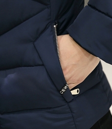 市场上装-棉衣/羽绒服-时尚男装棉服