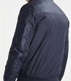 市场上装-夹克-时尚商务夹克