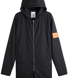 市场上装-中长外套-时尚男装中长外套