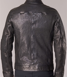 市场上装-皮衣-时尚男装皮衣