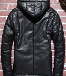 市场上装-皮衣-时尚男装皮衣